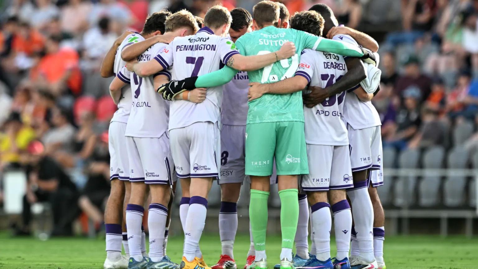 乐竞体育APP下载-珀斯光荣主帅格里菲斯：球队必须无所畏惧，场上踢得更自由