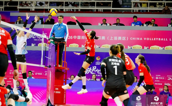 乐竞体育-联赛说话！中国女排副攻该这么选：王媛媛高意稳坐，新人上位|国家队|拦网|金佳宝|北京女排|杨佳_新浪体育_新浪新闻